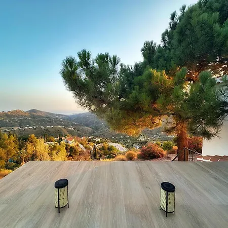 בית נופש House Sleeps 4 - Parking-balcony-seaview - New *